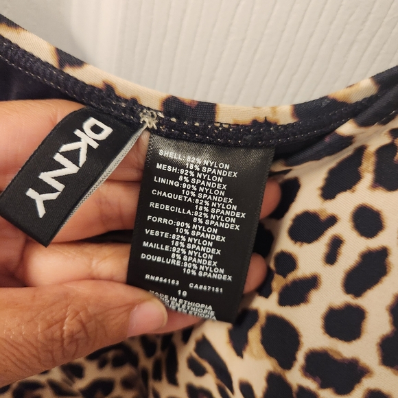 Dkny leopard print swimsuit size 10 - Picture 4 of 4